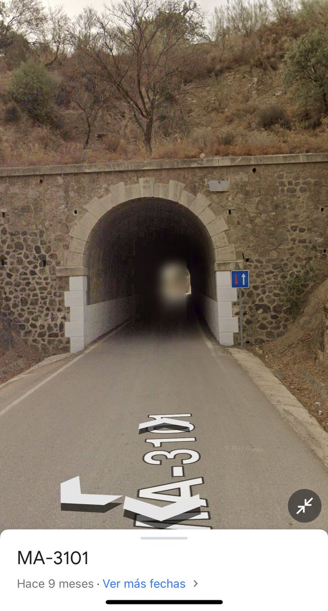 alicialcaide's tweet photo. Se trata de la famosa Venta El Túnel de Málaga 😅

Y por lo visto, hay más escenas rodadas en mi ciudad. Ahora no puedo ver el capítulo tranquila intentando averiguar que punto de Málaga saldrá después.

https://t.co/Ieqdm0n80M https://t.co/EY3jjtG0kl