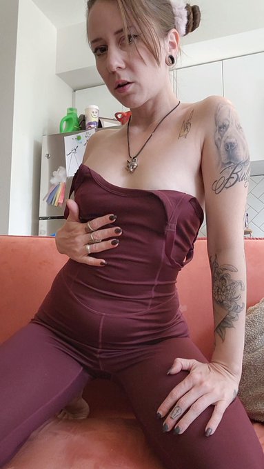 New posty up on my OF today 🥰 New subscribers ask me to unlock my new video when you join today.  🥵 https://t