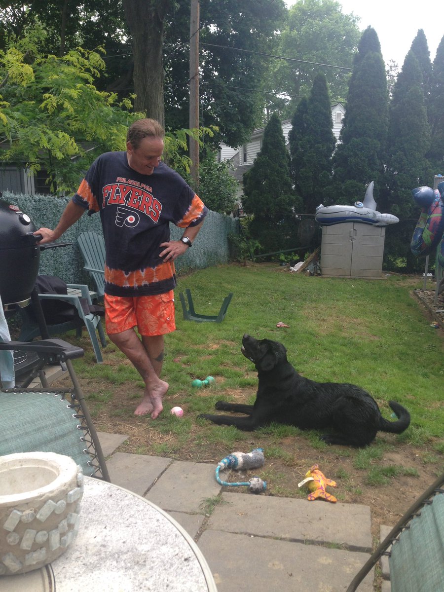 flyersgirl38's tweet photo. My heart is broken. My dear friend Kevin passed away yesterday.
He was a good man, great friend, and a beautiful soul. He’d see me in the media room before games and ask “how’s my boy?” because he loved Linus with his whole heart and treated us like family. #RIPmyfriend ❤️🦋 https://t.co/fOP70WCt1q