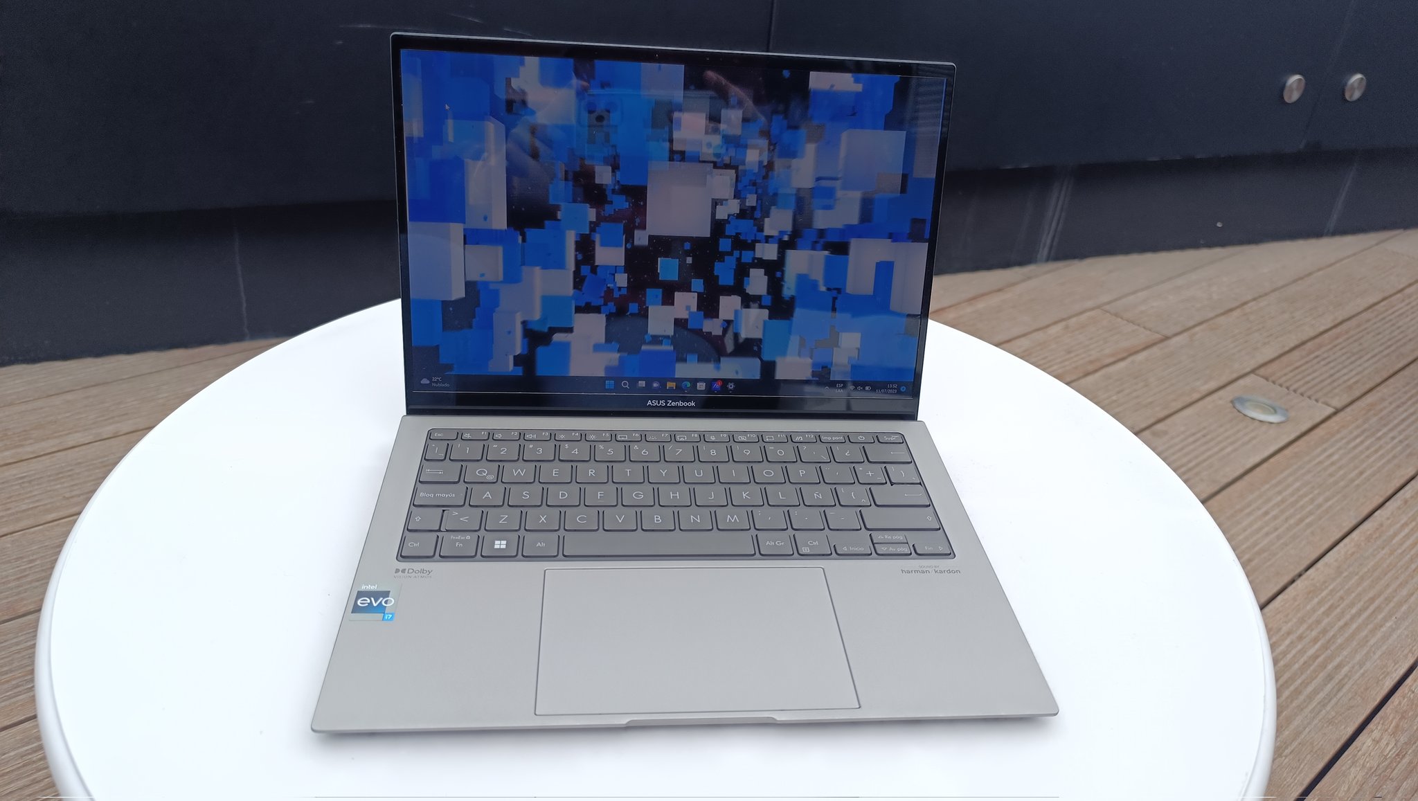 Zenbook S 13 OLED - Enterados.pe