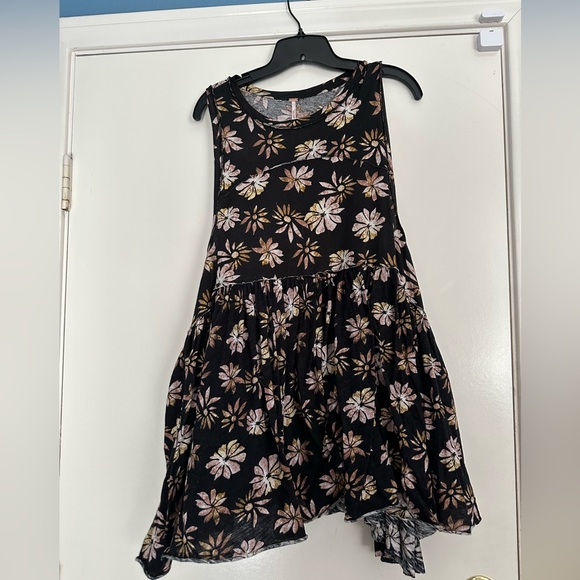 SwampPicker's tweet photo. So good I had to share! Check out all the items I'm loving on @Poshmarkapp from @keng1431 #poshmark #fashion #style #shopmycloset #keen #freepeople #madeinjapan: https://t.co/d5FmKbuuxO https://t.co/T8JIGPWFKP