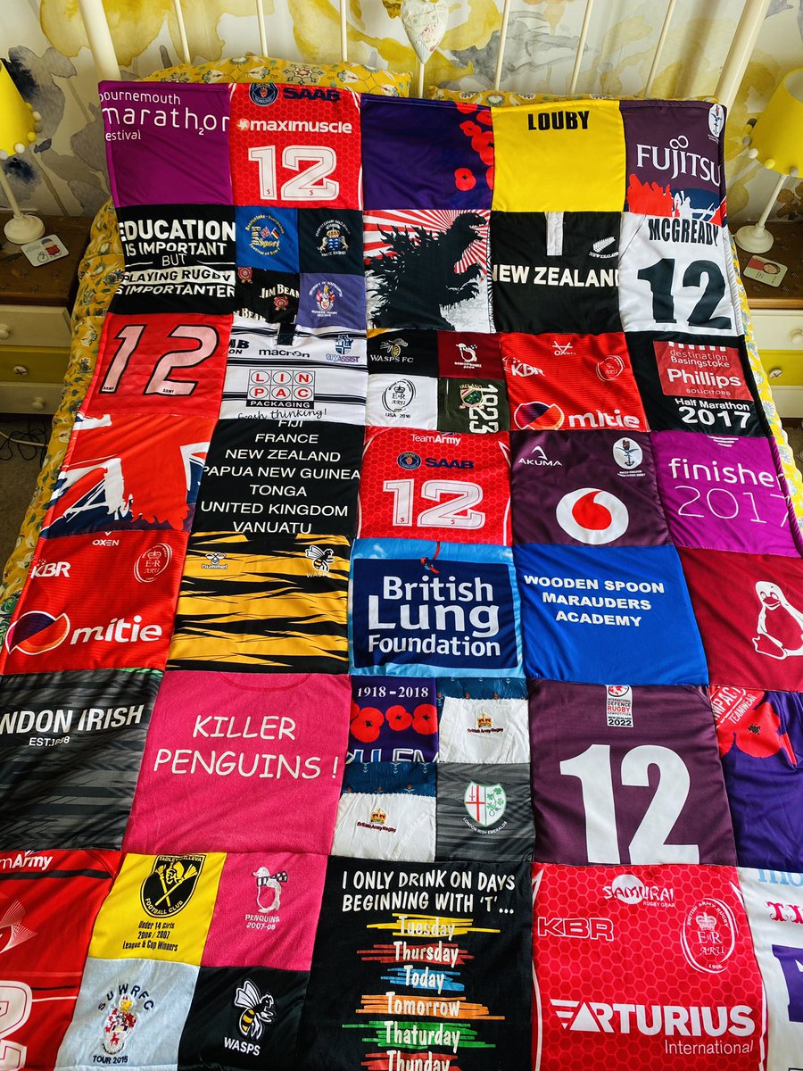 My latest Rugby Memory Quilt, Womens Rugby, Army, Wasps & London Irish…what a quilt! #womensarmyrugby #womensrugby #waspswomen #londonirish #memories #memoryquilt #handmade