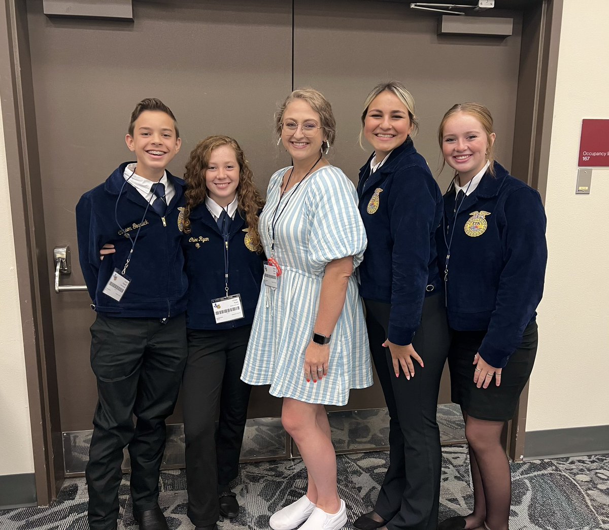 Conroe__FFA's tweet image. Our fabulous quiz teams

Junior Quiz Team: 
Carson Goswick
Chloe Ryan
Cheyenne Loll
Sidney Mizell

Senior Quiz Team:
Savannah Heap
Skylar Herring
Airam Guevara
Daniela Herrera

You guys represented Conroe FFA so well and we are so proud of y’all!