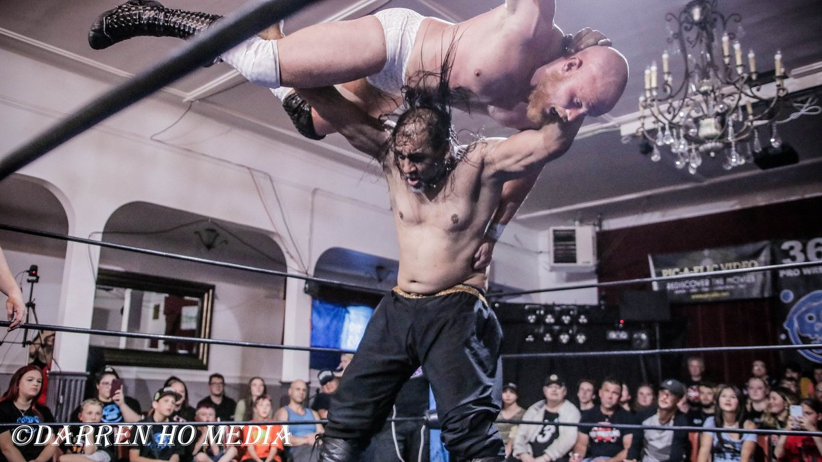 DarrenHoMedia's tweet photo. Brett Matthews vs. @LakAttackVI at @365pw #SummerAssault at #WhiteEaglePolishHall in #JamesBay on June 16, 2023.

#365prowrestling  #prowrestlingphotography #independentwrestling #prowrestling #professionalwrestling #wrestling #yyjevents #sportsphotography #wrestlingphotography https://t.co/ZCsH8b2vEQ