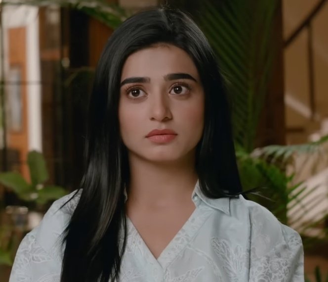 Its so cute we have a term for when <a href="/iamseharkhan/">sehar khan</a> does this

our disney princess indeed 💕