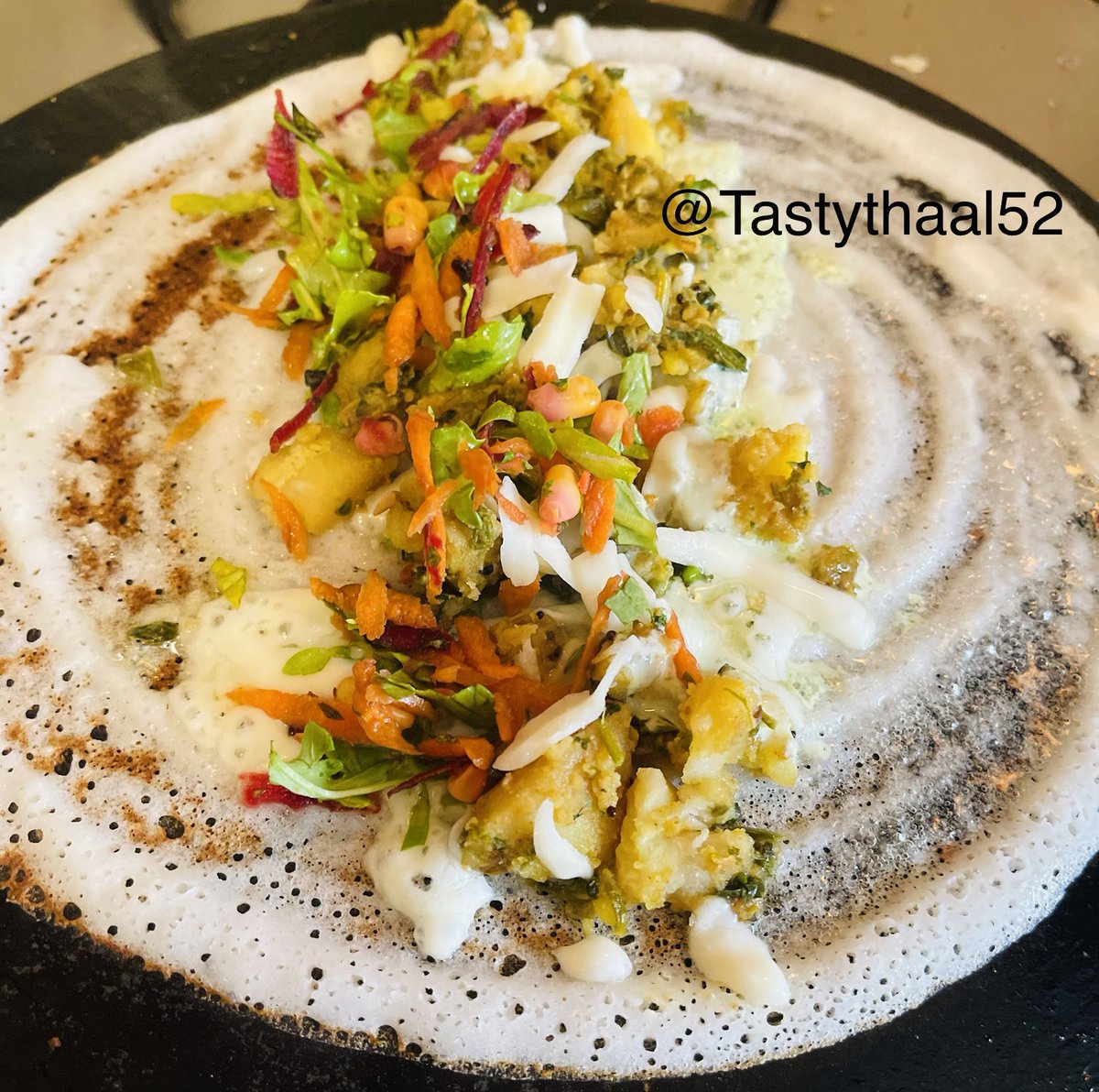 narrgis007's tweet image. Today I made dosa , banana walnut  bread , orange chicken n some desi style chicken pakora..

Guess I am tired .. where’s my bed 🤩😎

#food #cooking #chec #homechef #homecooking #homecooked #tastythaal52