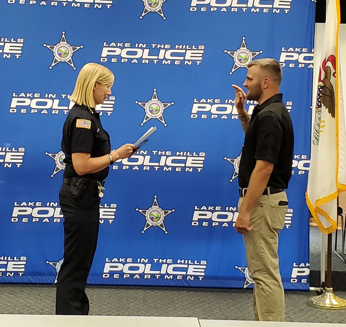LITHPolice's tweet photo. ๐We are very excited to announce & #welcome our newest officer, Officer Stachnik, to #LITHPD and the Village of Lake in the Hills! If you see him out and about on training, please say hi and help welcome him to our community. ๐ฅณ#LITHPD #lakeinthehills https://t.co/6rPxka1owT