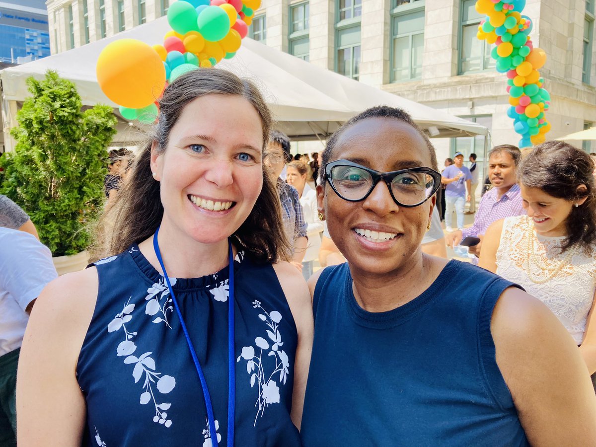 Thrilled to have the opportunity to meet Dr. Claudine Gay, new President of @HarvardUniv at today’s welcome reception at @HarvardChanSPH and @BrighamWomens. @BWHPath #WomenInSTEM