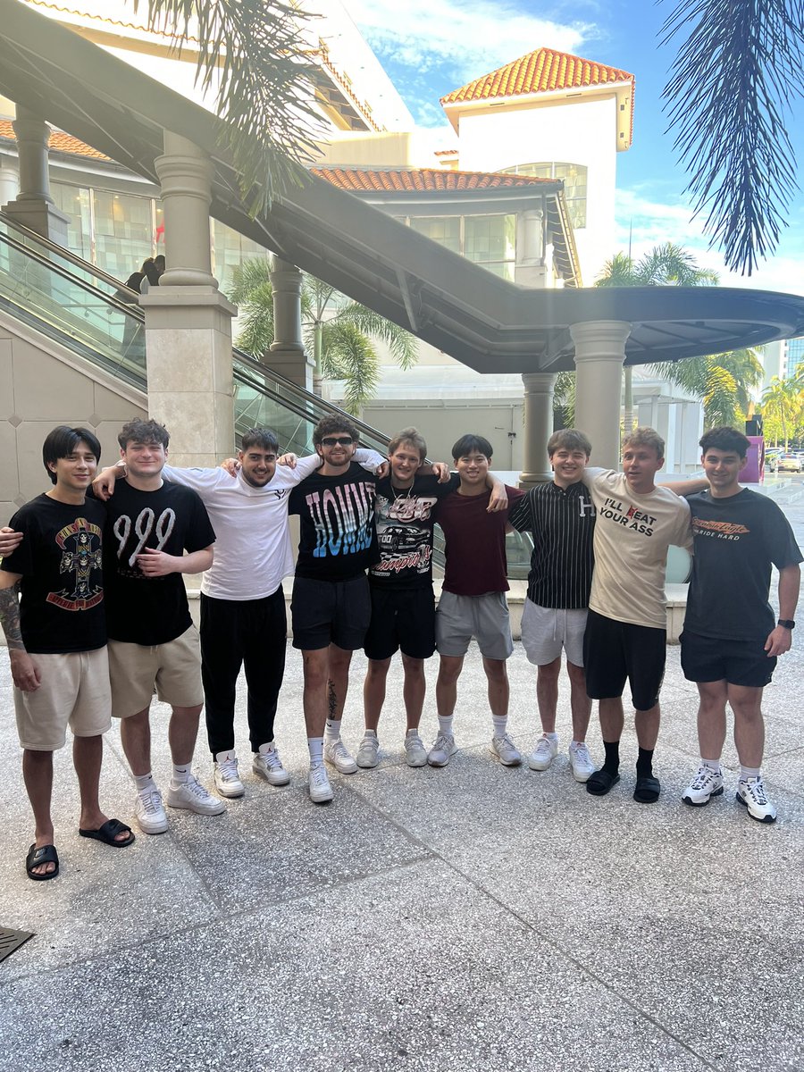 ZigyPvP's tweet image. Tali Trip | Summer ‘23 @DylanMcl_ @EvanForty @4fooo @LamboXD @bambeYT @delle @KRAQQEN @hatehcf @notChiChay @brn @spambreahna @D1_Graves 

we still out here 😜