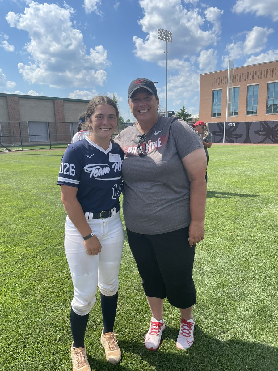 JaidynHarris41's tweet photo. Thank you to the coaches and players of @OhioStateSB for putting on an amazing camp. I learned so much and had a great time. I can’t wait to use these drills to help better my game. I can’t wait to come back. @whitjones25 @CoachJenMac @TeamNCBaylog16U https://t.co/484v8VEh1t