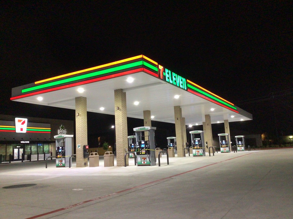 Our affiliate sign company Coast2Coast Signs knocked out another 7-Eleven in La Porte TX.
We partnered with Cummings Resources to get this job done.

#7elevenDay #exteriorsign #signcompany #signdesign #signage #711 #C2Csigns #HappySlurpeeDay