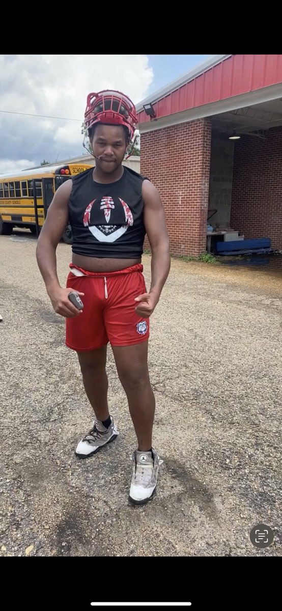 Last year of high school ball gotta make it the best and put on for the city Go Dawgs❤️💙 we up next 🆙🆙