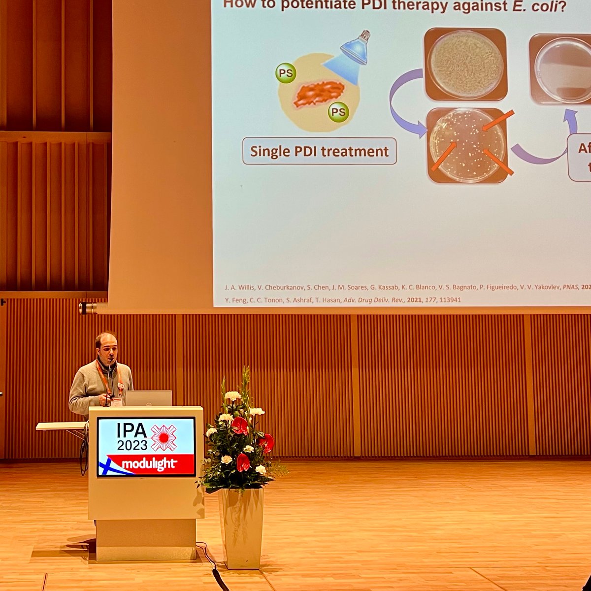 IntPhotodynamicAssoc tweet media