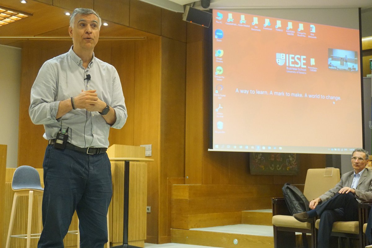 Ayer y hoy hemos celebrado en el IESE Madrid nuestras jornadas anuales de formación de directivos de <a href="/RedArenales/">Arenales Red Educativa</a>