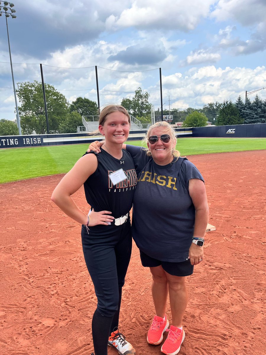 Had a great day at Notre Dame camp today! Got to meet a bunch of new girls and got some good tips! @NDcoachGumpf <a href="/NDsoftball/">Notre Dame Softball</a>