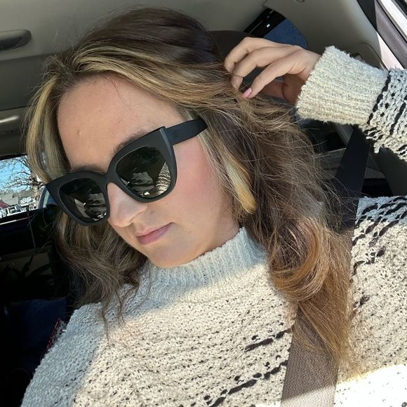 Joy2the11673933's tweet photo. So good I had to share! Check out all the items I'm loving on @Poshmarkapp #poshmark #fashion #style #shopmycloset #privatelabel #underarmour: https://t.co/NjxoGt9Mis https://t.co/IxQMvqgMQ1