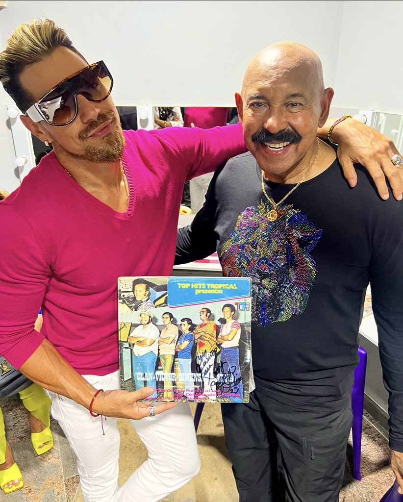 Feliz cumpleaños a la leyenda, AL SONERO DEL MUNDO, a mi amigo 🌍te deseo mucha VIDA Y SALUD para ti caballo 🎂 son 80 y contando mijo 🔥🔥💪