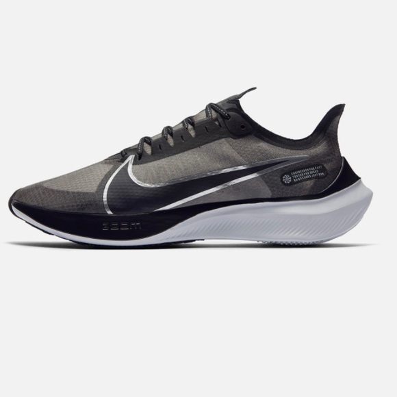 2SWEET2BE's tweet photo. So good I had to share! Check out all the items I'm loving on @Poshmarkapp #poshmark #fashion #style #shopmycloset #marcfisher #nike: https://t.co/vCCRkv519A https://t.co/Yj5hOri2U2