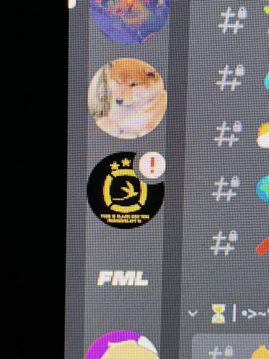 MOWMIWUWU's tweet photo. Wie ktoś o co chodzi??? Cały serwer Discord zniknął i idk dlaczego. #discord #discordissues https://t.co/CTkFcp3jXp