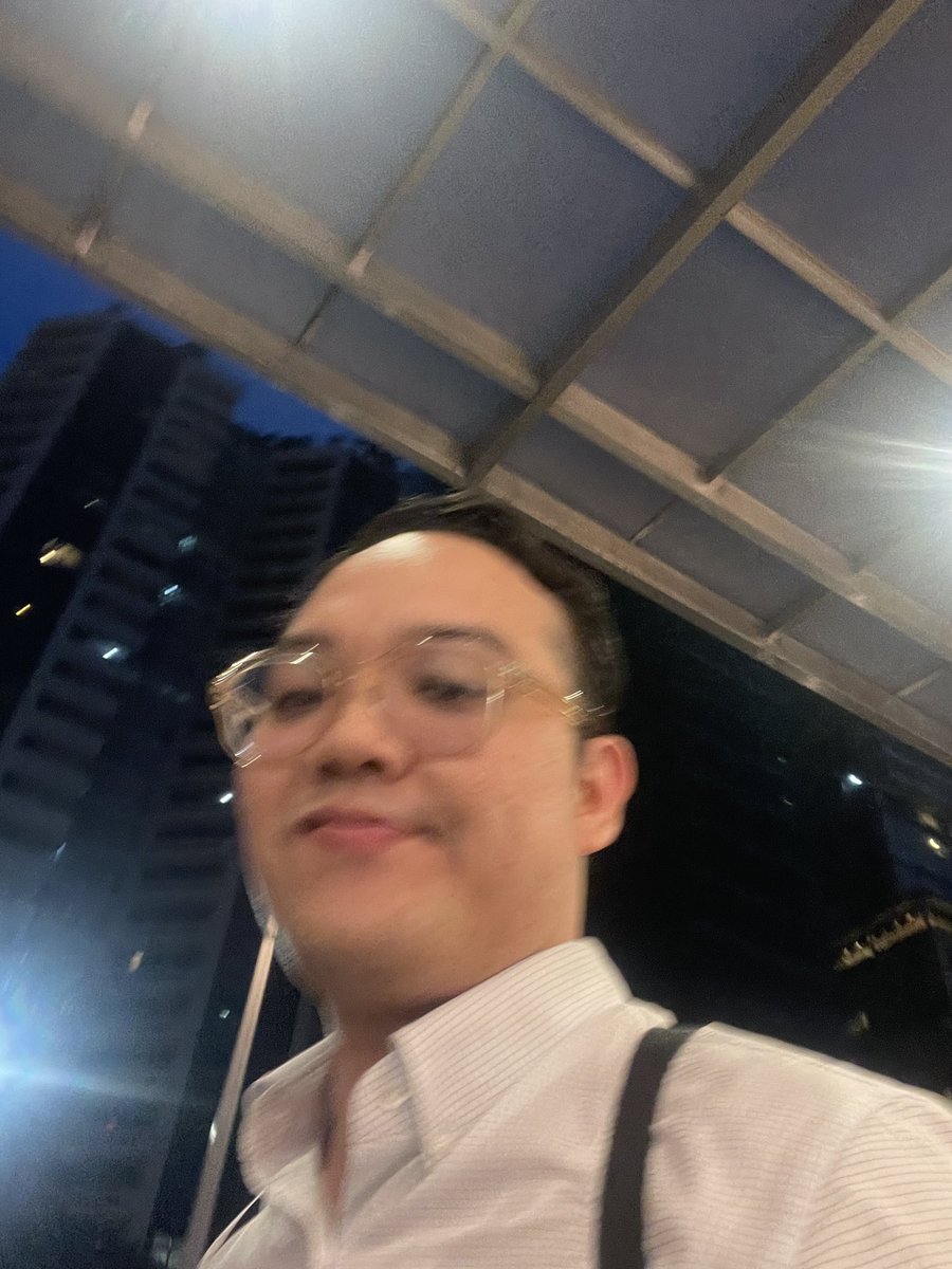 KurtRsl's tweet photo. My surviving face yesterday. Lol https://t.co/LeJ67iKoMl