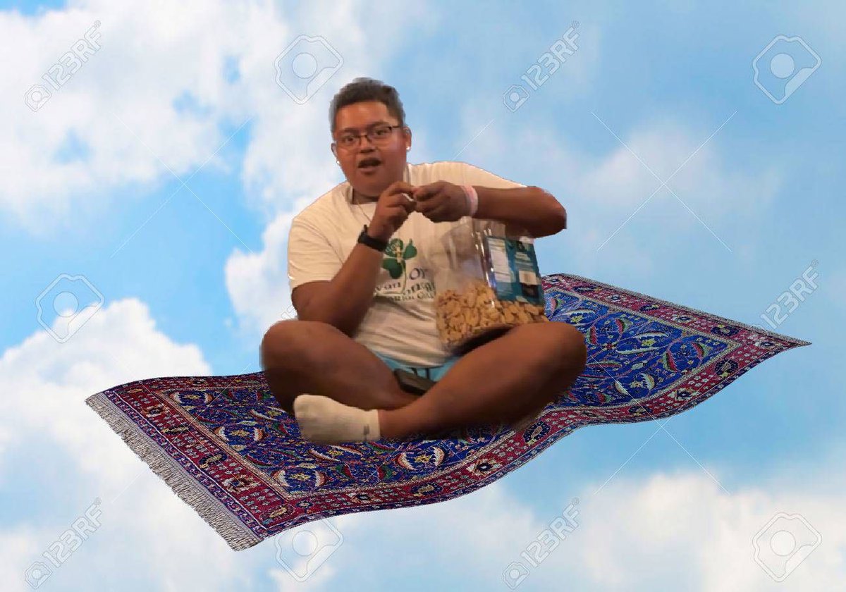 Sean___F's tweet photo. the new aladdin movie looks crazy https://t.co/RMP34lZ4Vz