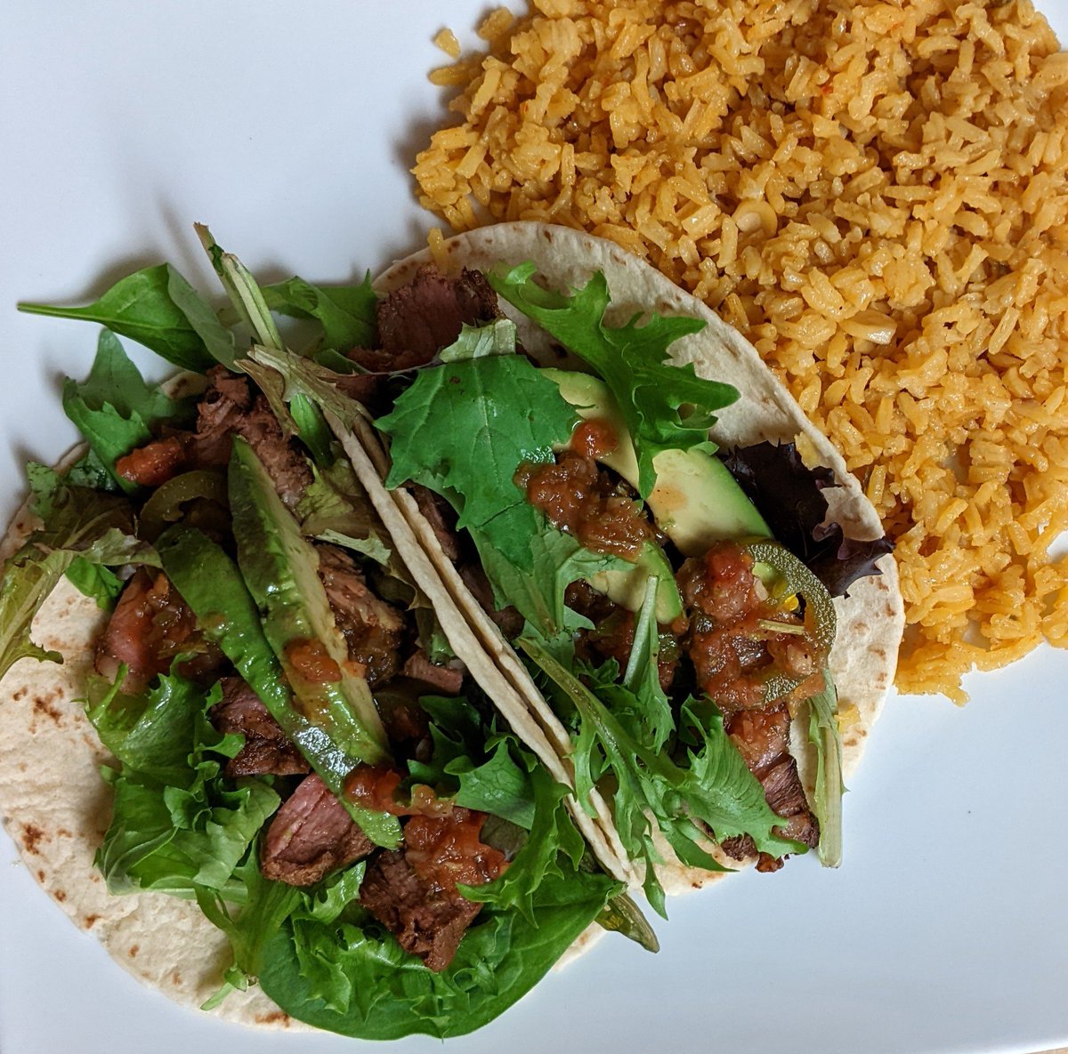recipesallkinds's tweet photo. Ribeye Steak Tacos with Rice

#allkindsofrecipes #testkitchen #ribeyesteaktacos #ribeye #ribeyesteak #steaktacos #tacos #avocado #jalapeno #mixedgreens #springmix #salsa #rice #mexicanrice #tacotuesday https://t.co/1mB2ySND1I