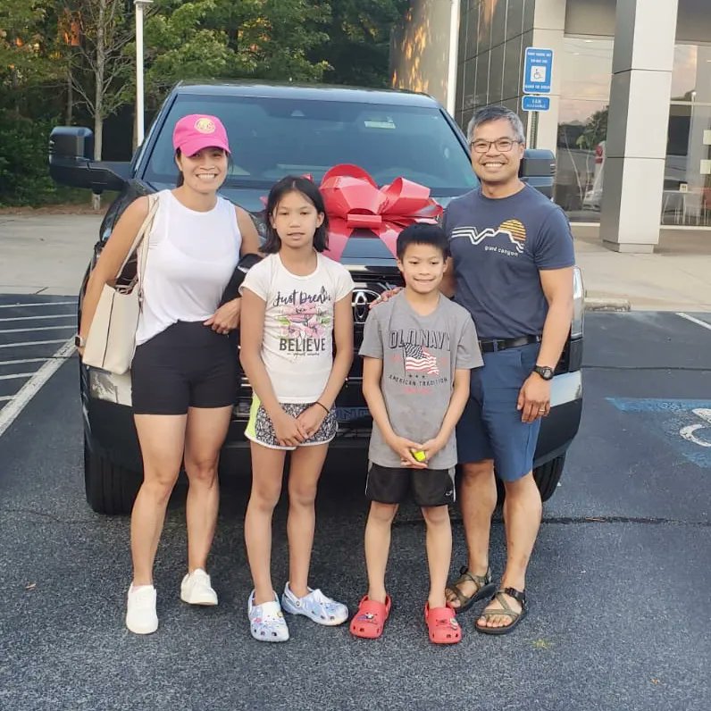 Marietta_Toyota's tweet image. 🎉 Hats off to the Nguyen family for leveling up their ride with the new 2023 Toyota Tundra Platinum! 🚀🌟 You're going places in style and power. Enjoy the smoothest of rides, Nguyen fam! 😎🚙💨 #UpgradeUnleashed #ToyotaTundra #HappyDriving