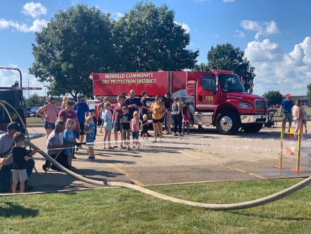 Get excited! 🎊 The July DO.ers Market will be next Thursday, July 20th, accompanied by the Emergency Expo! Parents can browse vendors, and kids can meet real life heroes! 🚒 🚓 You won’t want to miss this month’s DO.ers Market! For more information: loom.ly/eqWzf-E