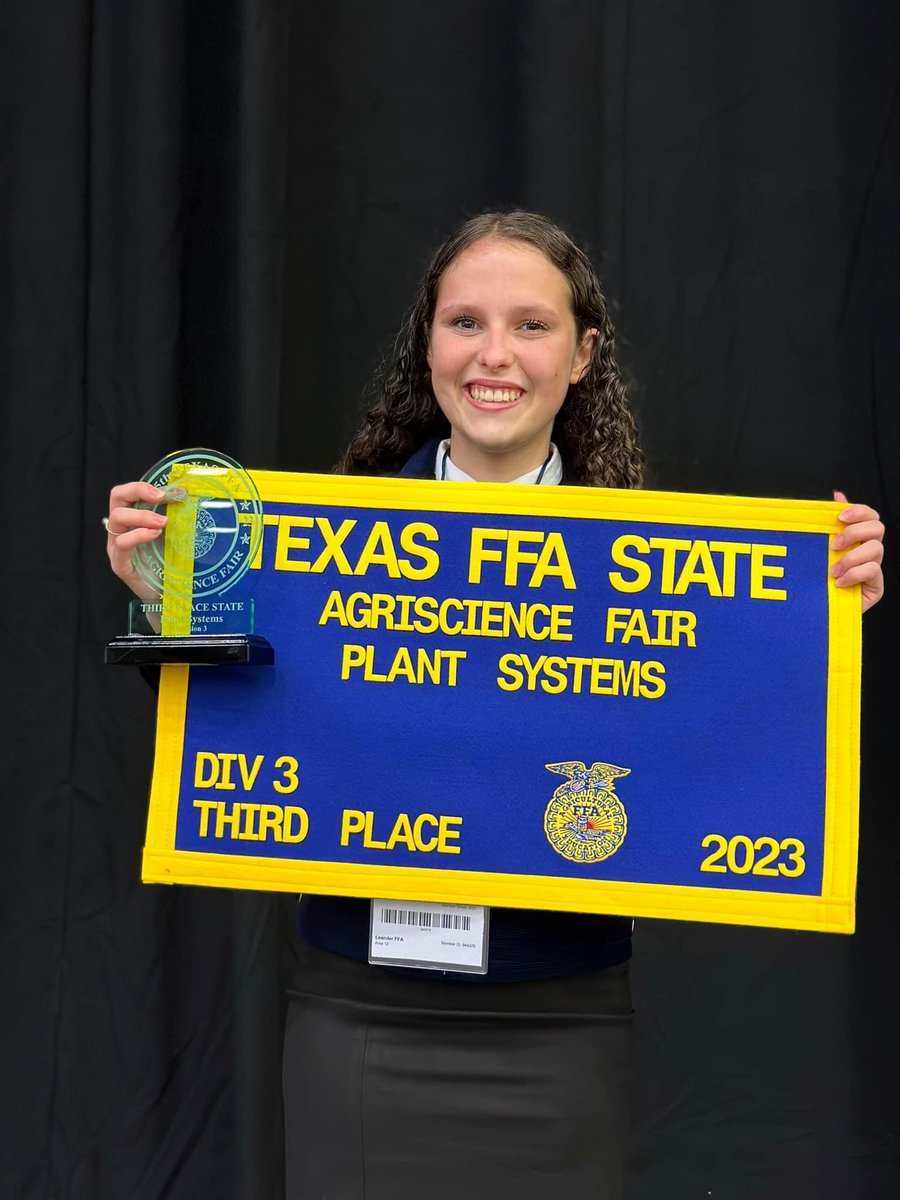 Congratulations to Chloe for earning 3rd place at the Texas FFA Agriscience Fair with her project on Aquaponic Growth Media! Way to go!!!