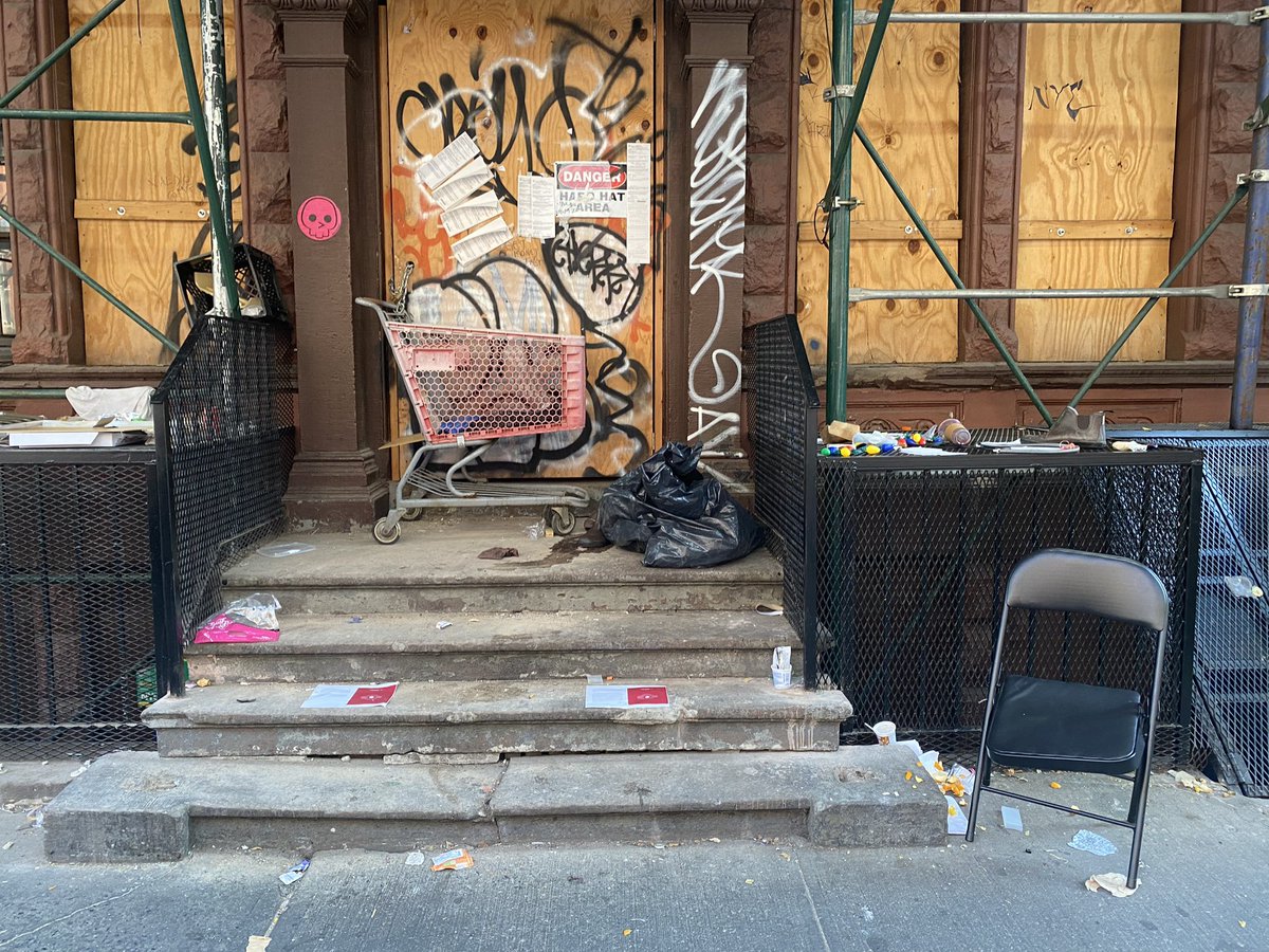 46th&FedUp tweet media