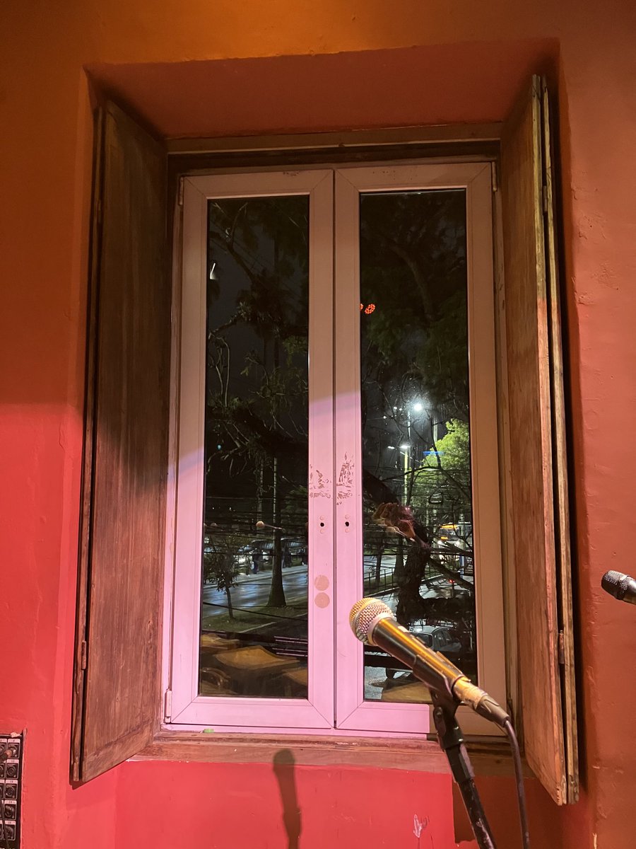 clovismalta's tweet photo. Noites do #BomFim
#BarOcidente
#PortoAlegre https://t.co/uUDSuRJ50G