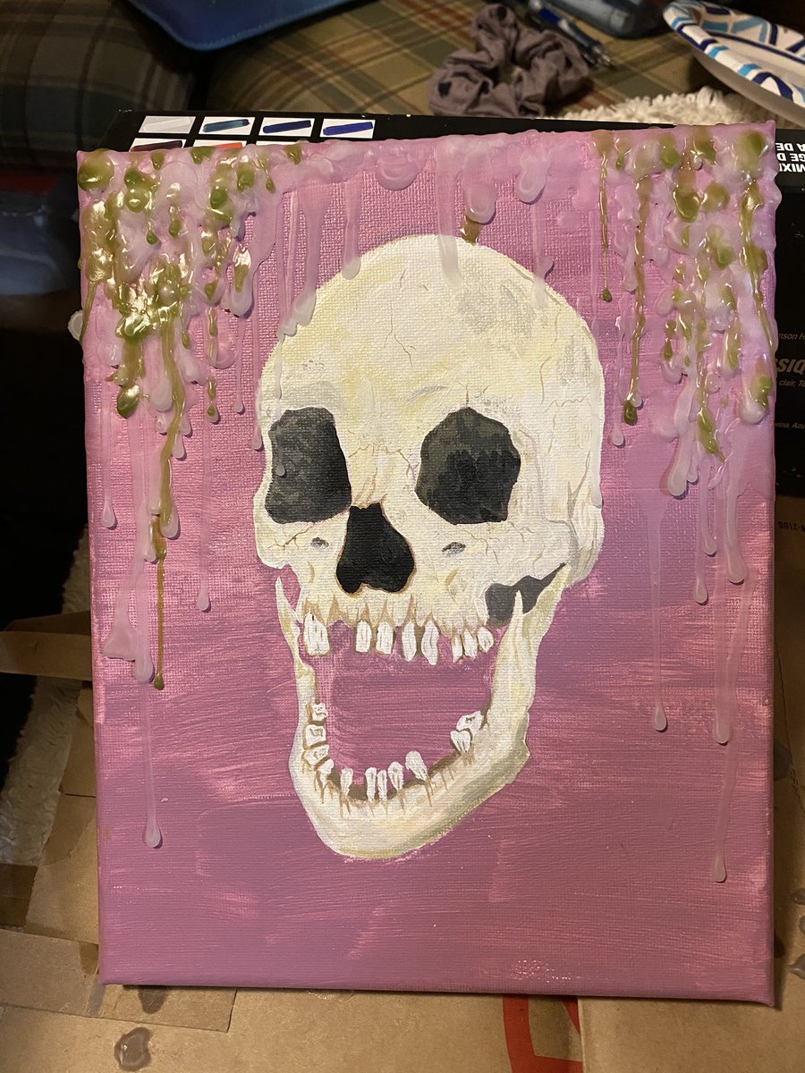 Exotic_ispunkd's tweet photo. Happy #PortfolioDay 
Im Danielle, a watercolor painter who also happens to screenprint and do Tattoos.
My subject matters focus on skulls, florals, and nakey femmes 🖤🗡️
#PortfolioDay2023 #artist https://t.co/5M1mVU90ON