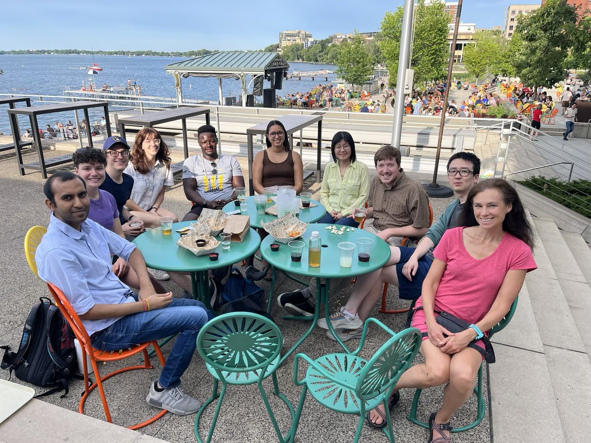 Goodbye to Kelly! She will be starting her PhD at WashU. Best of luck, we will miss you!