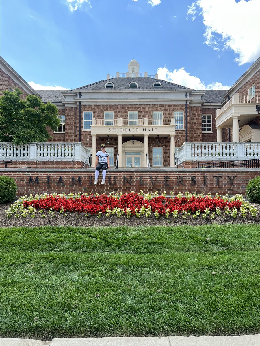 Nola Tracy tweet media