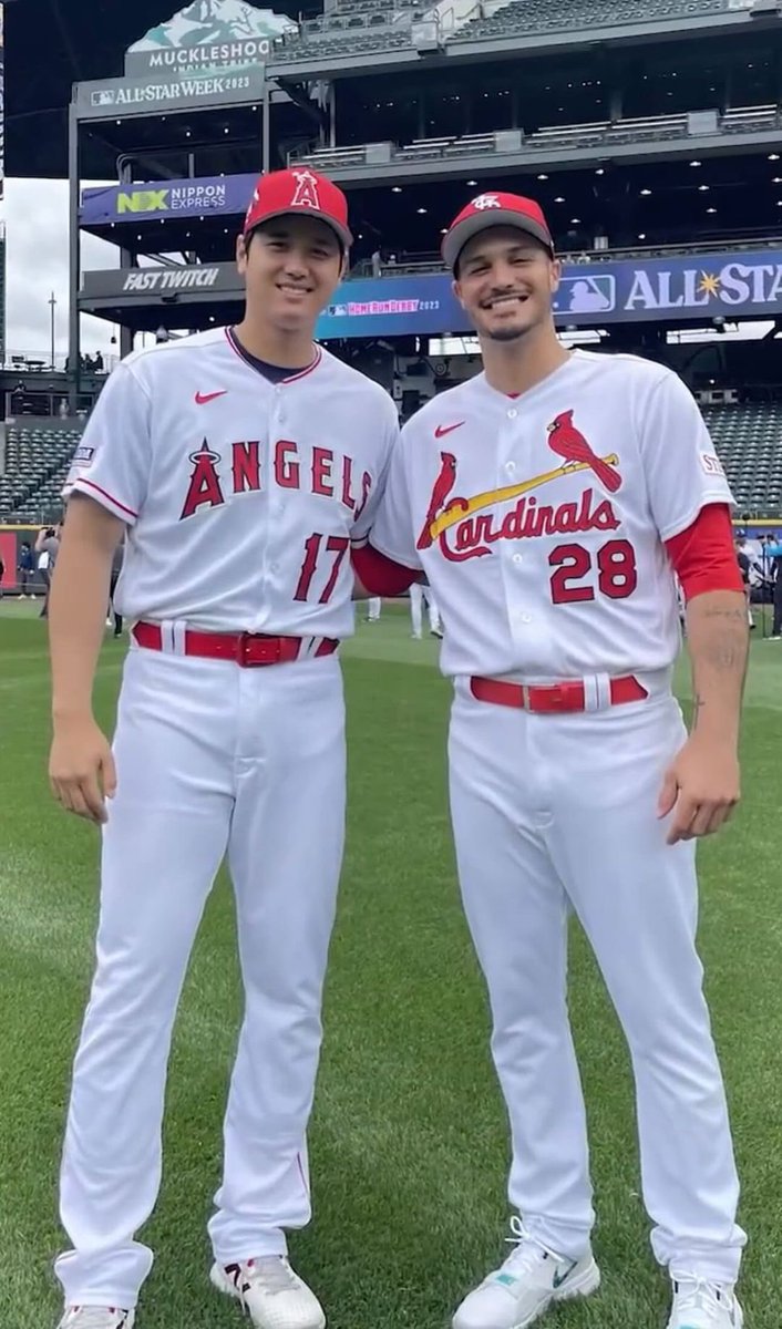 👀 #STLCards