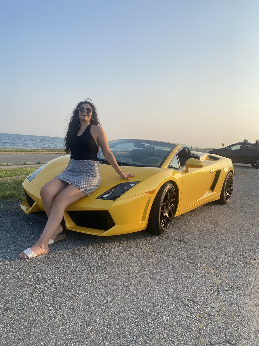 Πάμε μια βόλτα με την λαμποργκινι; 
Μανθος, 2023