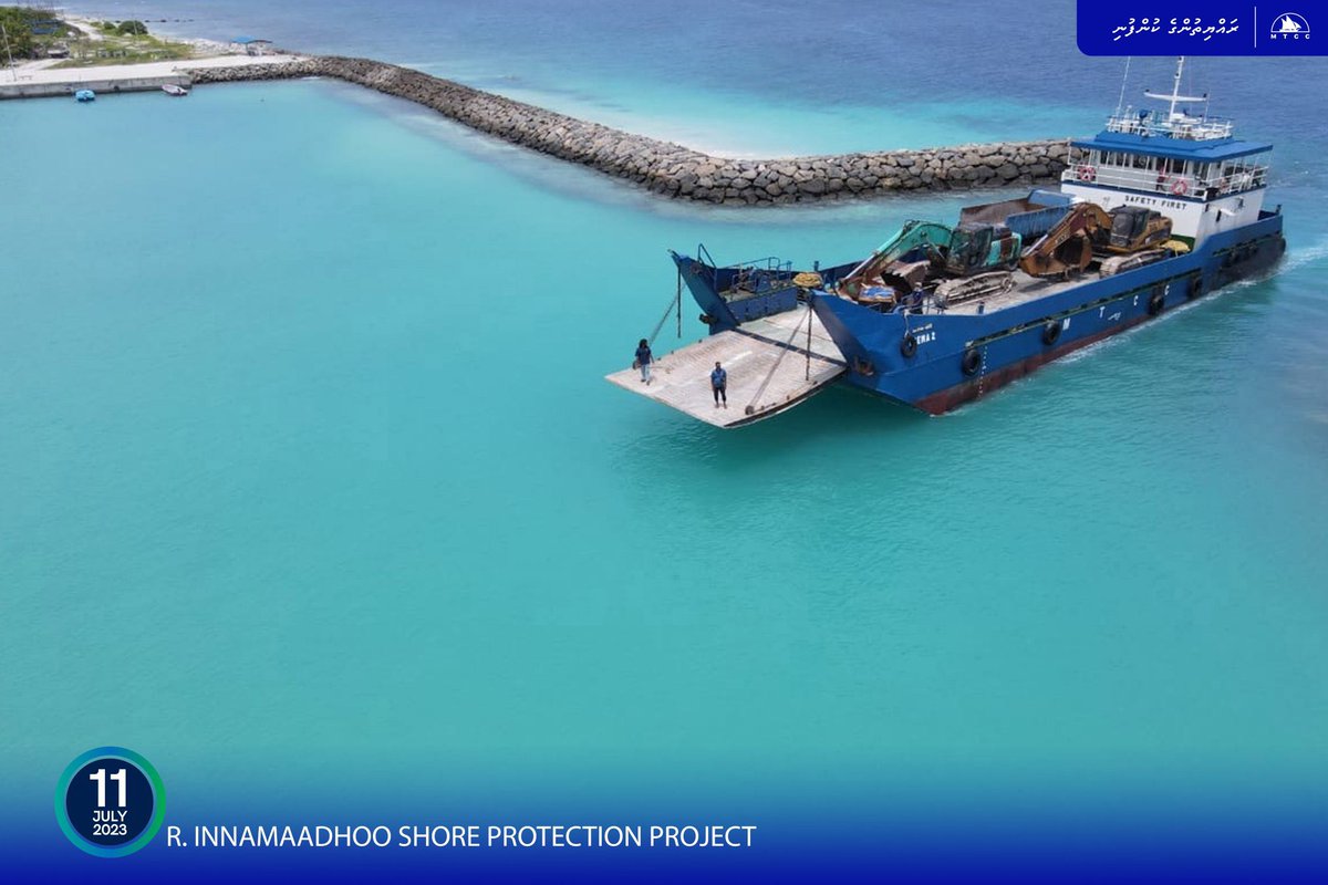 adamazim's tweet image. ރ. އިންނަމާދޫ ގޮނޑުދޮށް ހިމާޔަތް ކުރުމުގެ މަޝްރޫޢުގެ އަަމަލީ މަސައްކަތް ފެށުމަށްޓަކައި އަޅުގަނޑުމެންގެ ފުލް ޓީމާއި މެޝިނަރީ ޕްރޮޖެކްޓް ސައިޓަށް 11 ޖުލައި 2023 ވަނަ ދުވަހު ވަނީ ގެންދެވިފައި.
#MTCCProjects #RayyithungeKunfuni @MTCCPlc @governmentmv @ibusolih