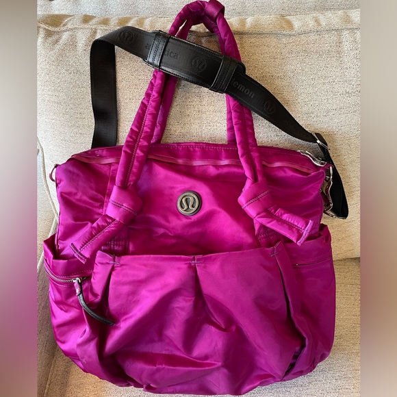 Sylvoski Boutique tweet media