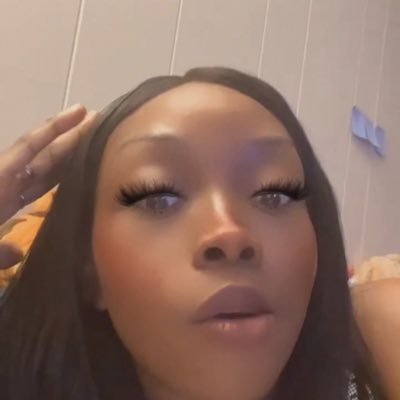 lilmssplumm's tweet photo. #NewProfilePic https://t.co/8adREtN3E9