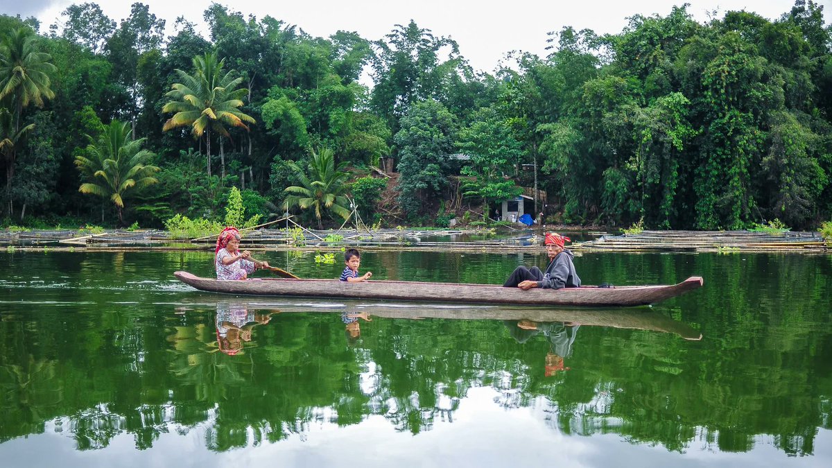 ICCAConsortium's tweet photo. #Asia The publication celebrates all the efforts of caring for and protecting #TerritoriesofLife against all odds. Not all the stories have a happy ending; many communities are still in the midst of their struggles for their land, for peace, and for life
🔗https://t.co/5VVkKnssPw https://t.co/0reP2jPvDG