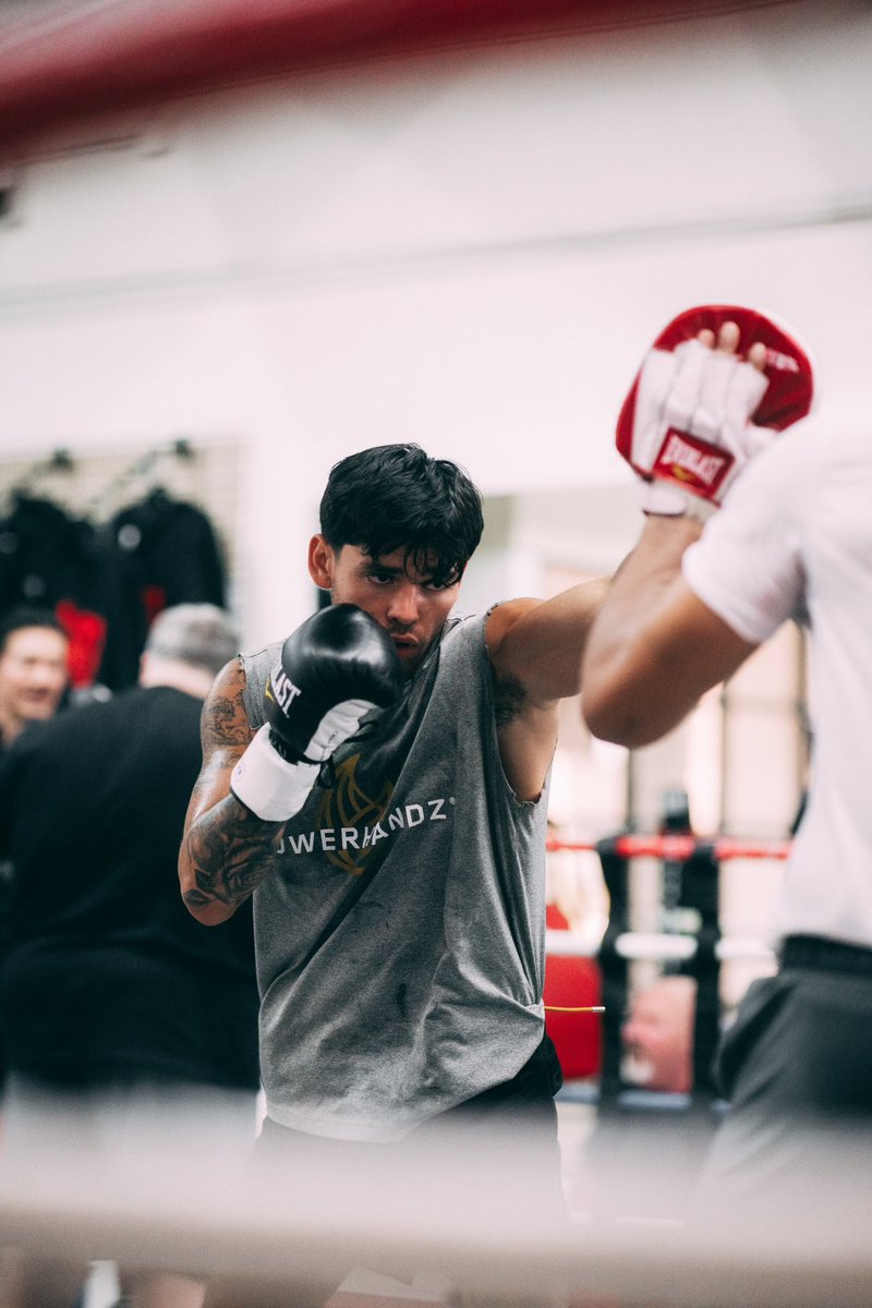 RYAN GARCIA tweet media