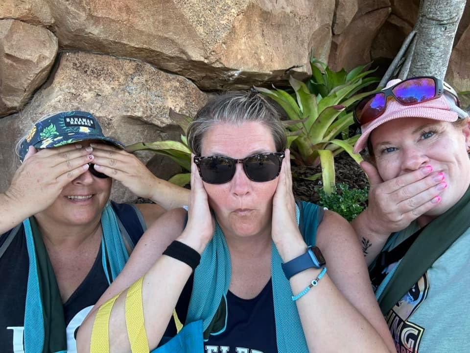 LisaNagoya's tweet image. We had a little fun today! 🤓🪄💜 
@LaneBaima STILL going, our little mermaid! 🧜🏻‍♀️
@bubbamommy1 @TeacherInKinder #impactretreat #extendedvacay #summerwithalane #buildingcommunity 💕