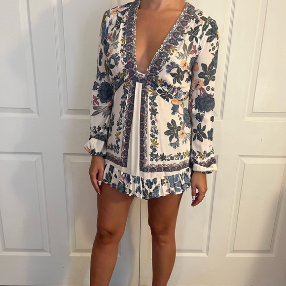 itsniabby's tweet photo. So good I had to share! Check out all the items I'm loving on @Poshmarkapp #poshmark #fashion #style #shopmycloset #gucci #asos: https://t.co/ZHsBnaN4U0 https://t.co/svIRf2CQmn