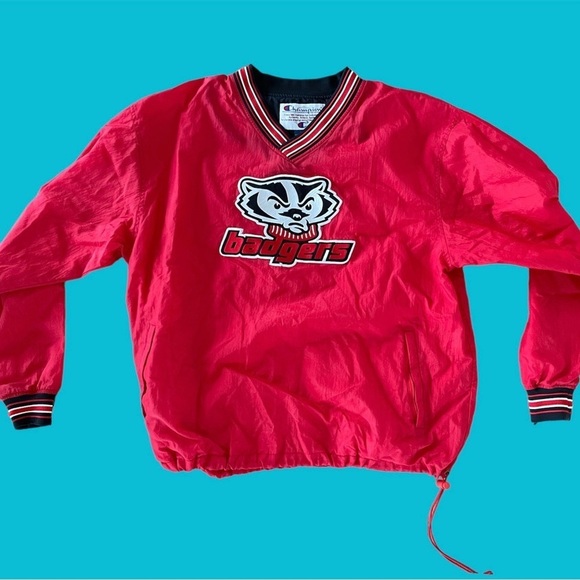 roxyux's tweet image. So good I had to share! Check out all the items I'm loving on @Poshmarkapp #poshmark #fashion #style #shopmycloset #champion #hottopic #sonoma: posh.mk/JcpcW7JsmBb