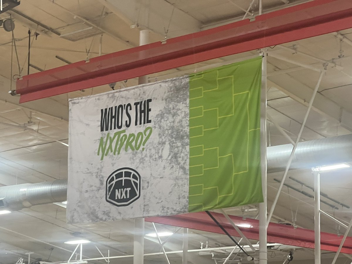 Larry Roberson tweet media