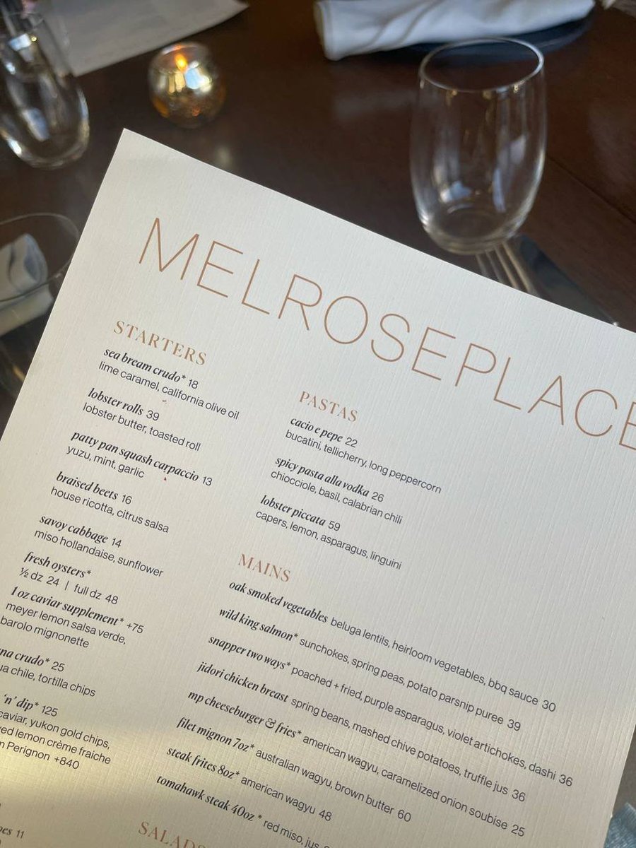 chic_tweeting's tweet image. ✨🍴 Immerse yourself in the vibrant food scene at MelrosePlace LA. From innovative dishes to trendy aesthetics, it's the perfect place to explore new flavors and indulge your senses. #FoodieVibes #TrendyEats #MelroseAve