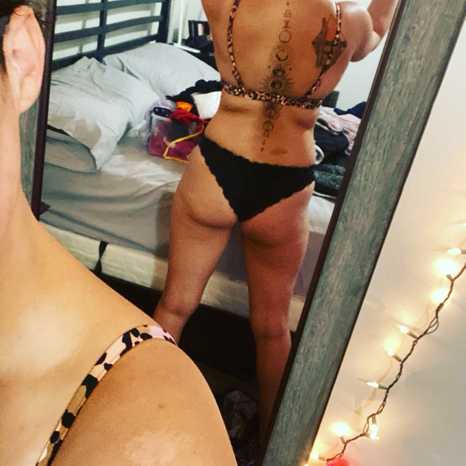 My onlyfans is currently $3 Check link in bio or click link below.  https://t.co/MFkAsIIl33  #onlyfanspromo<a href="/tag/swimsuit"class="tags"><span>#swimsuit</span></a><a href="/tag/sexy"class="tags"><span>#sexy</span></a><a href="/tag/victoriassecret"class="tags"><span>#victoriassecret</span></a><a href="/tag/tattooed"class="tags"><span>#tattooed</span></a><a href="/tag/milf"class="tags"><span>#milf</span></a>