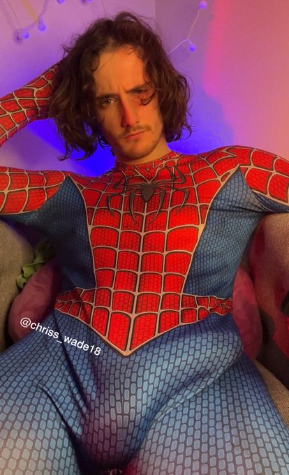 Spidey shooting more than webs https://t.co/Q1Ds6iNZKe