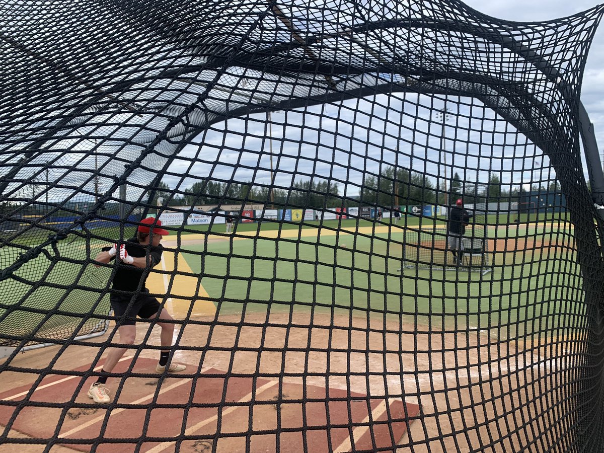 California Halos tweet media