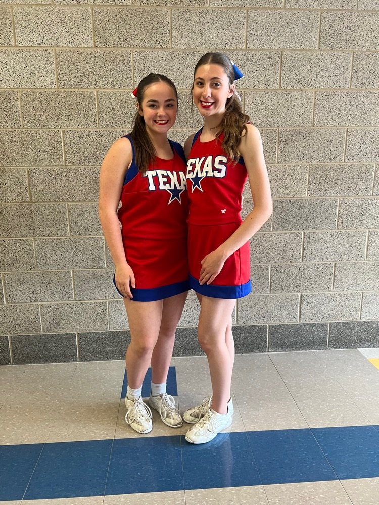 robinsonisd's tweet photo. Congratulations Ella Hanson and Julianne Rogers
Cheering for the  TGCA All Star red team. https://t.co/qgT7p161xN